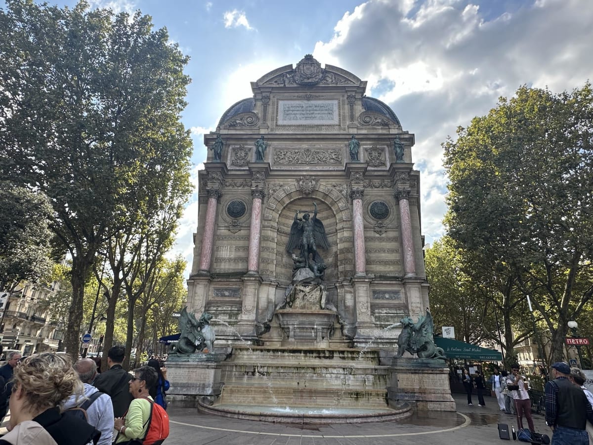 파리 근교 숨은 명소 투어, 특별한 하루