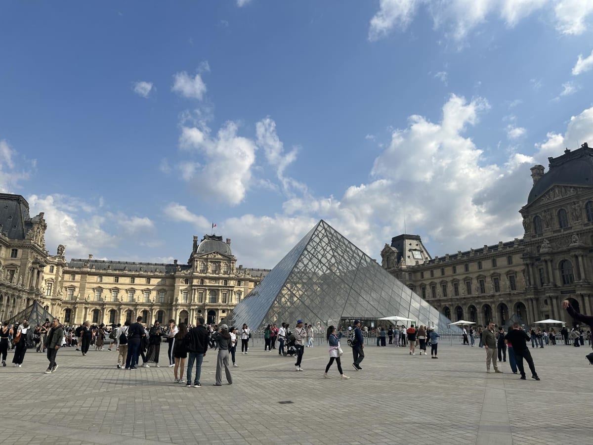 파리 여행 만족도를 높이는 한인 여행사 선택 이유